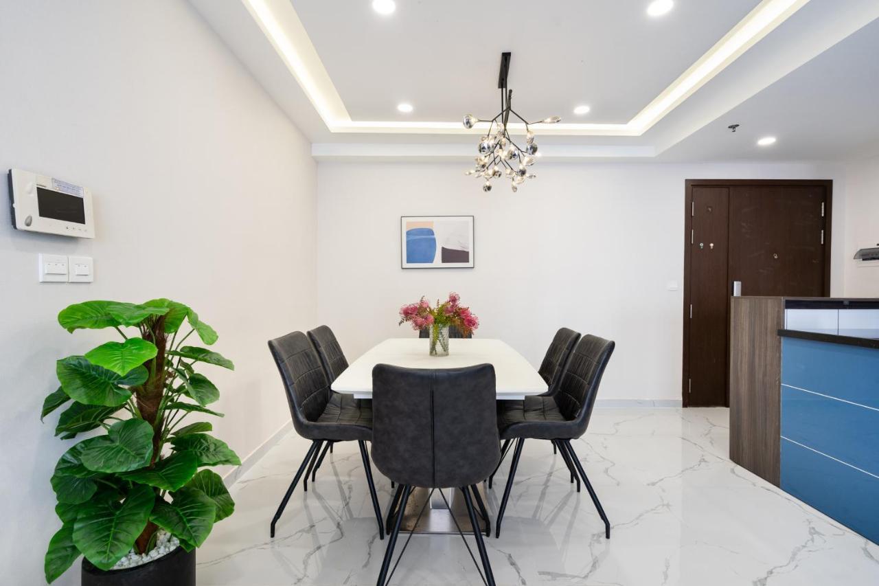 Homet Saigon Rivergate - Free Pool & Gym & Pickup Services Ciudad Ho Chi Minh  Exterior foto